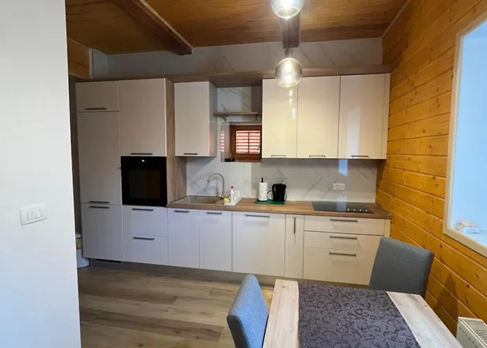 Kuca Za Odmor Goranski Mir Holiday home Mrkopalj